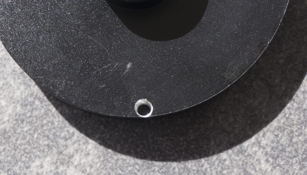 Pier plate with M5 tapped hole